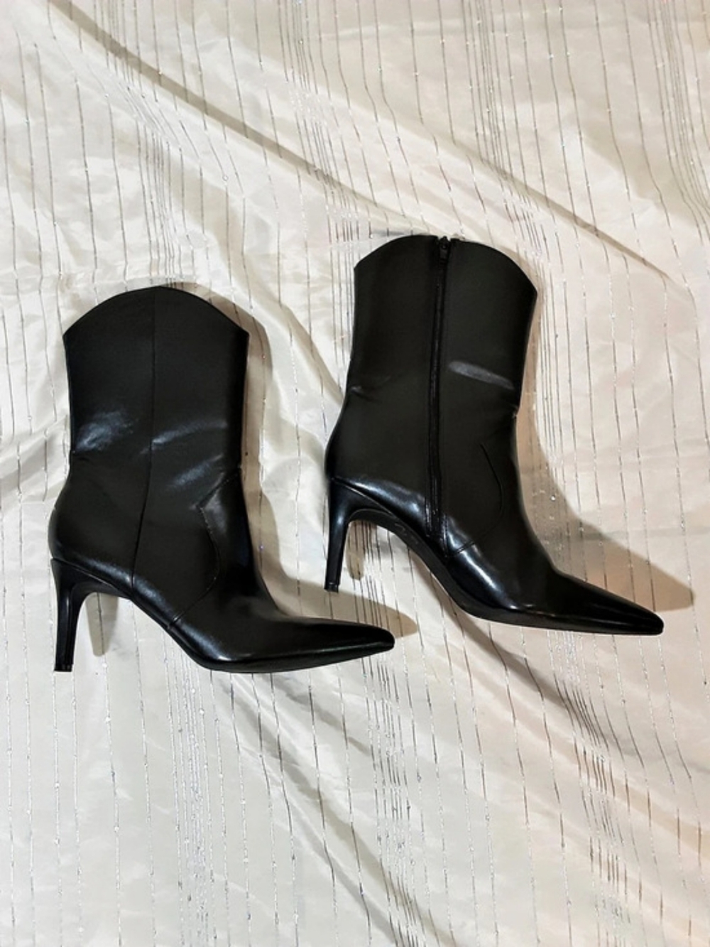 Nine West Black Pointed-Toe Heeled Boots